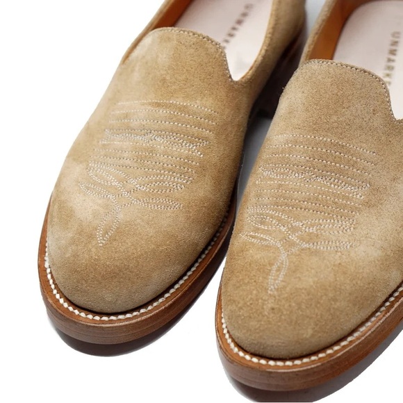 Unmarked Uma Loafer - Picture 2 of 11